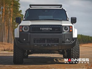 Toyota Land Cruiser Winch Mount - Hidden - Rough Country - Yellow SAE Fog Lights